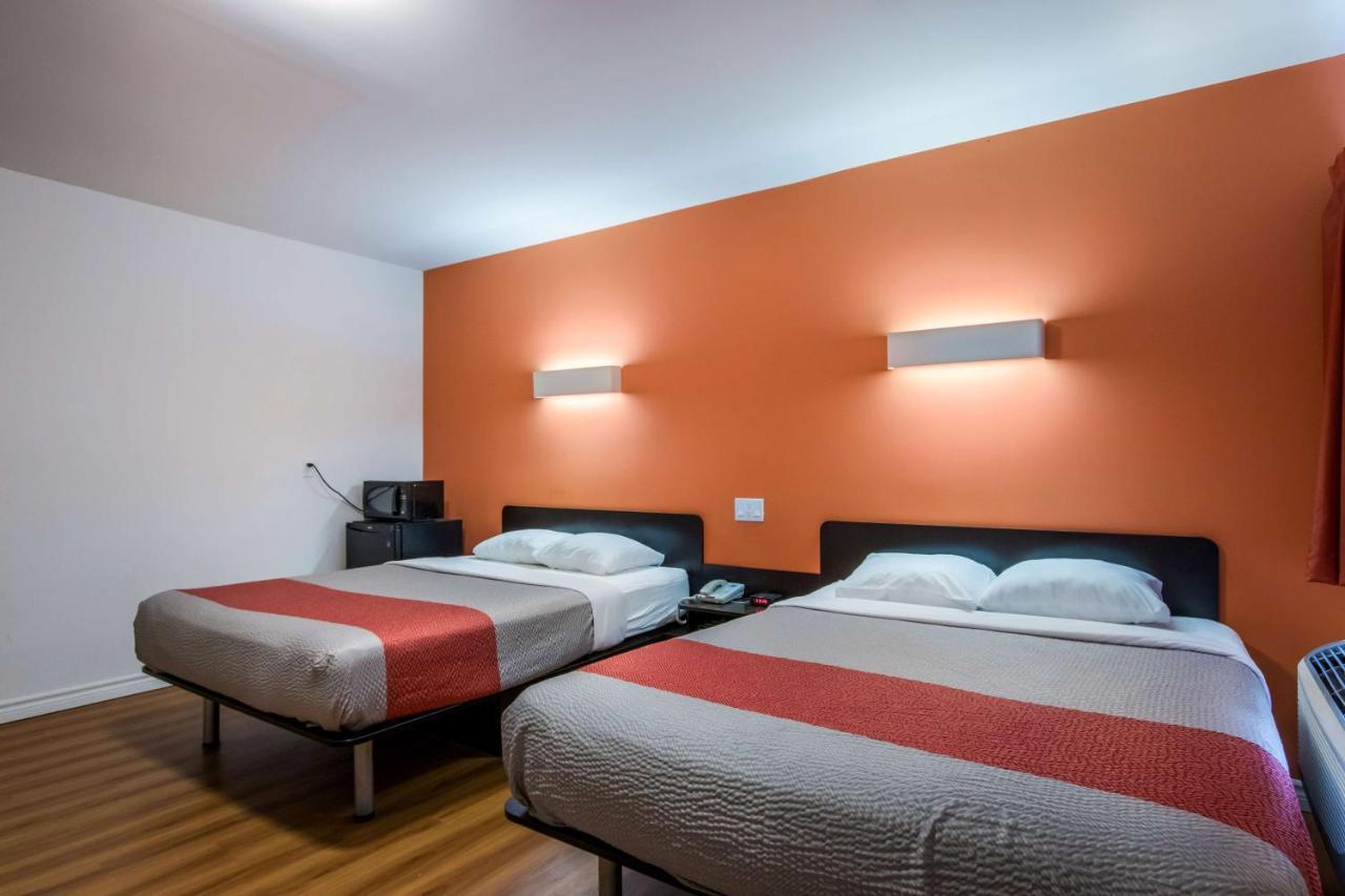 Motel 6-Sudbury, On Luaran gambar