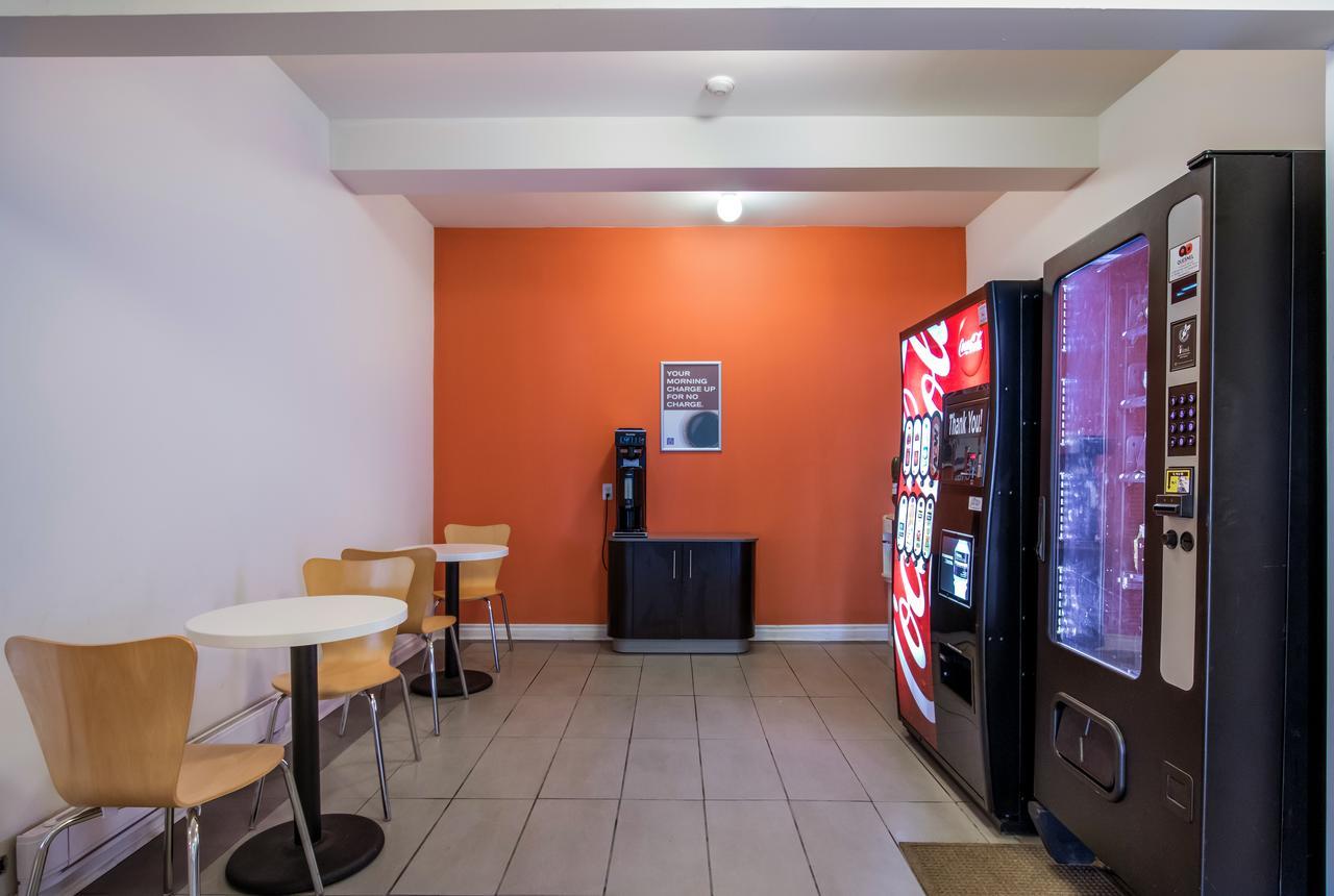 Motel 6-Sudbury, On Luaran gambar